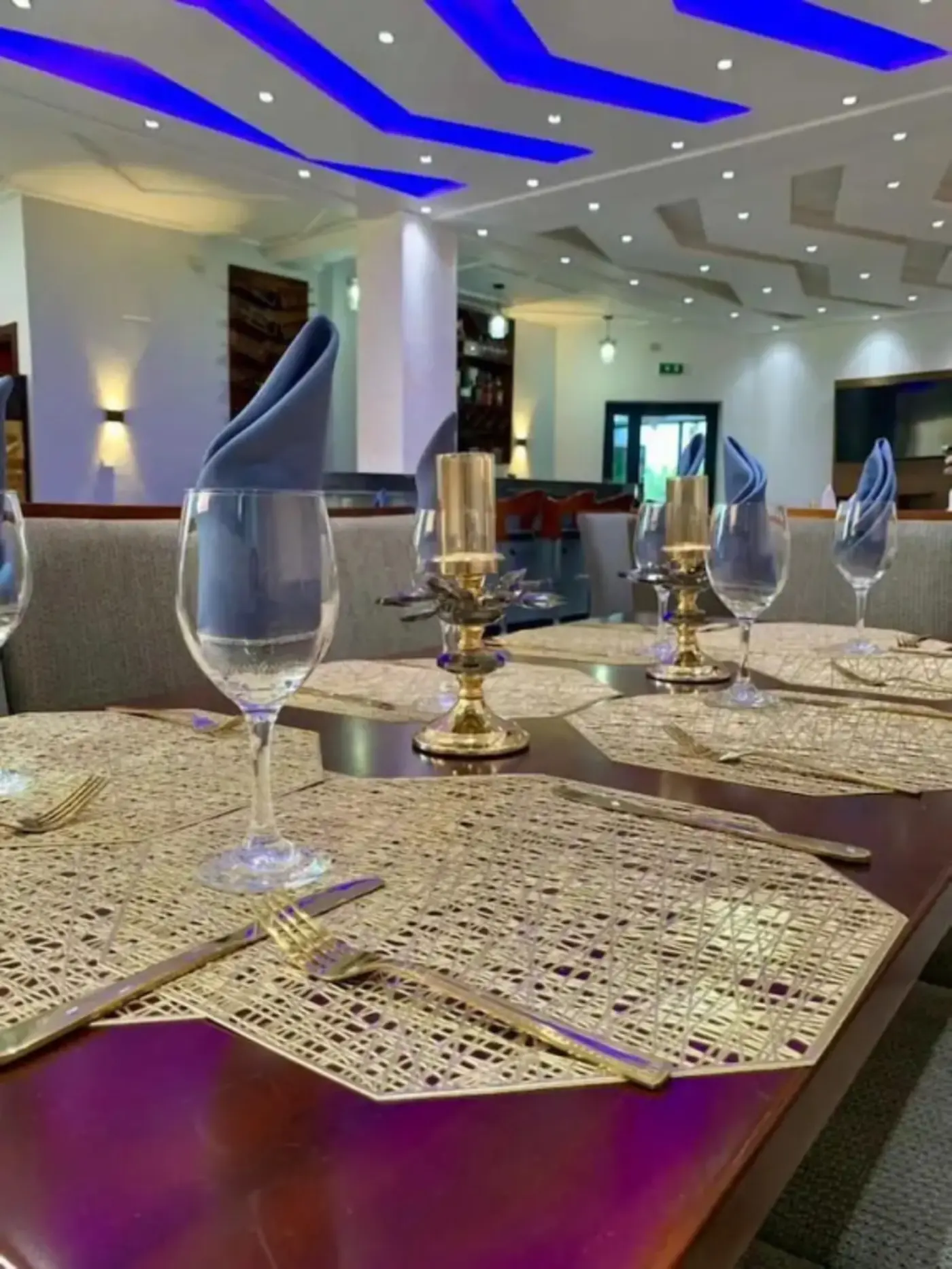 Table dressée du restaurant